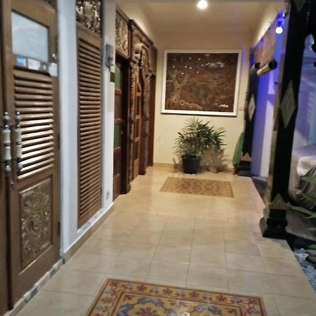 Rumah Desa Homestay 프람바난 외부 사진