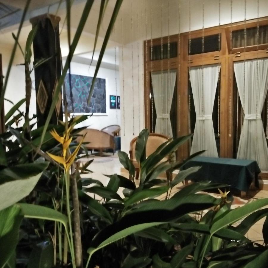 Rumah Desa Homestay 프람바난 외부 사진