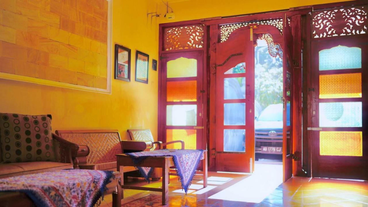 Rumah Desa Homestay 프람바난 외부 사진